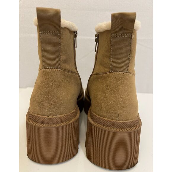 Steve Madden Hatcher boots. Size 8(W). - Picture 3 of 8